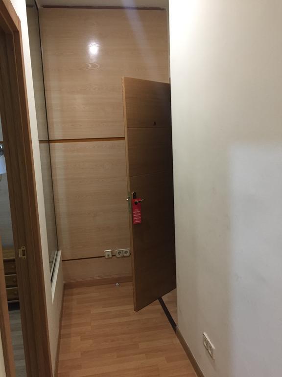 Jqc Rooms Madrid Exterior foto